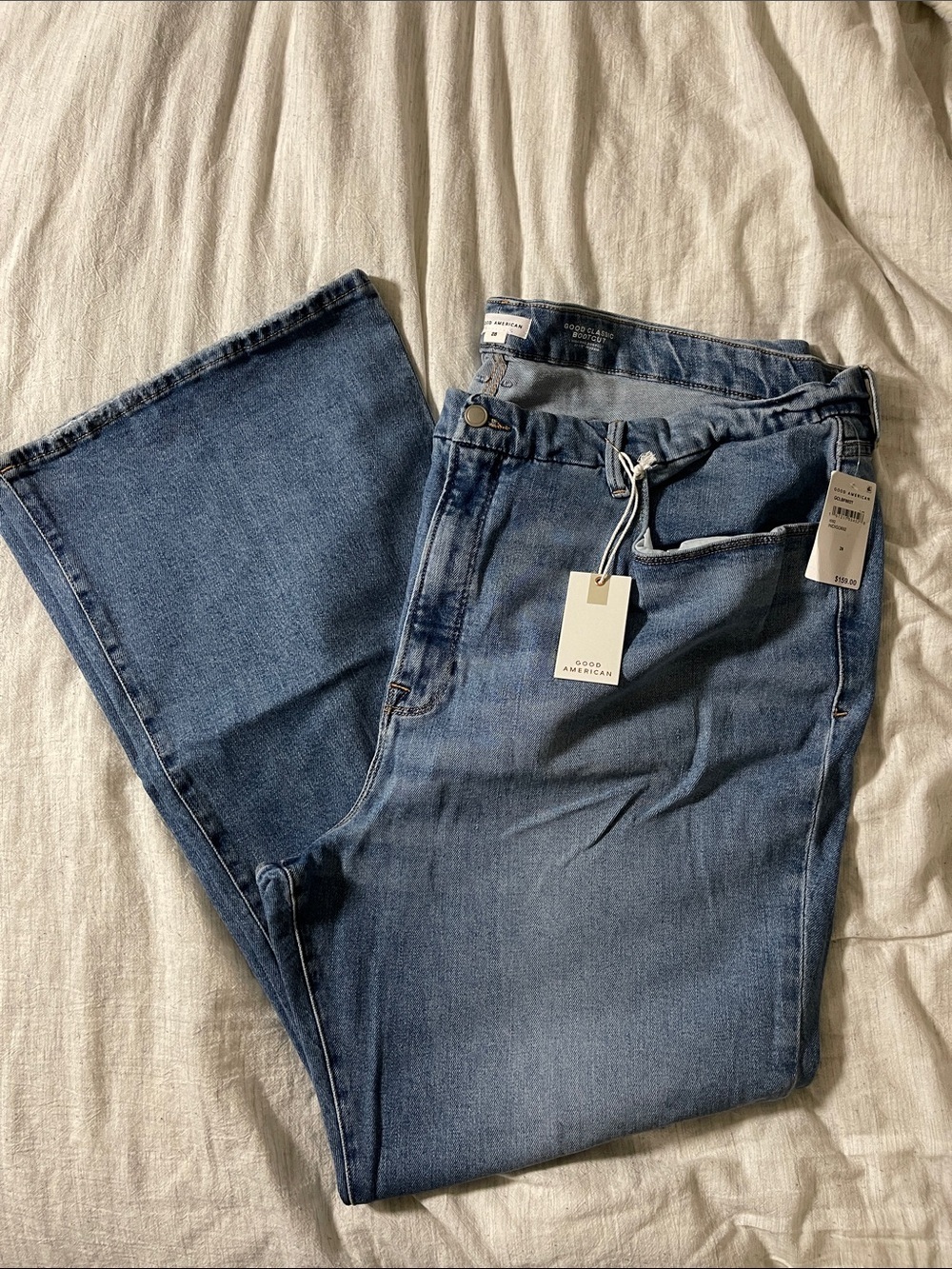 Good American GOOD CLASSIC BOOTCUT Light Blue Wide Leg Jeans - Plus Size 28
